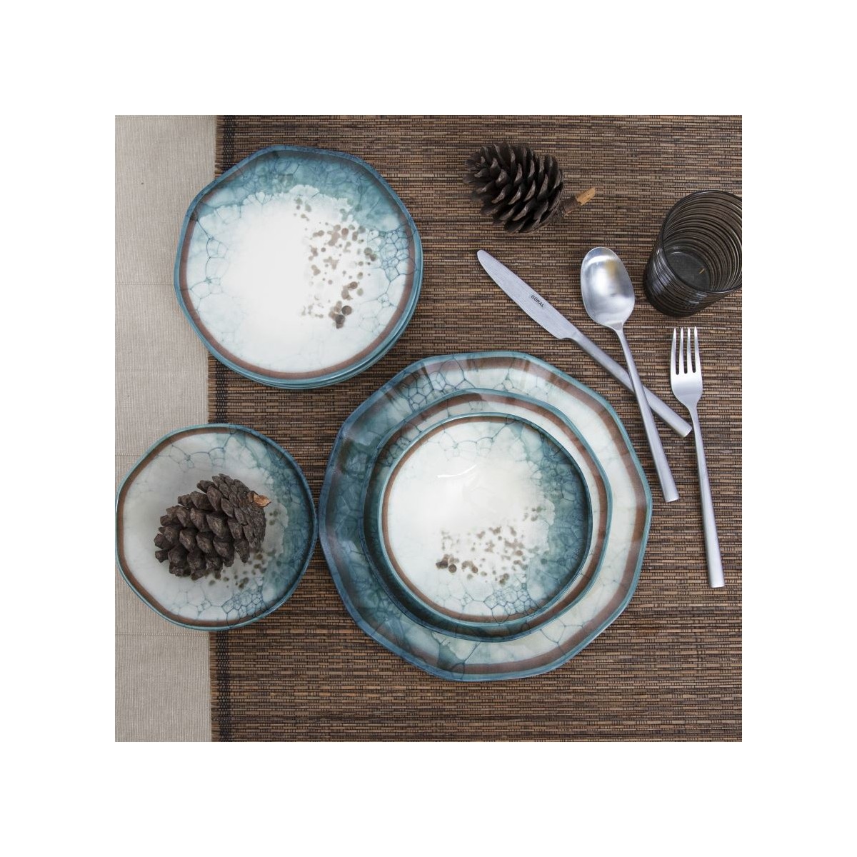 110000013107431.jpg Güral Porselen Nesrin Bone Porselen 24 Parça 6 Kişilik Mavi Desenli Yemek Takımı - Görsel 1