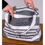 Ent Çanta ENTCANTA DENİZ Model Su Tutmaz Kumaştan Bayan Omuz Çantası -Lacivert Puanlı Beyaz Çizgili - Görsel 3