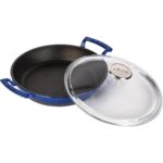 Lava Döküm Yuvarlak Sahan Cam Kapaklı Döküm Demir Yekpare Çift Kulplu Çap(Ø)24cm. - Mavi - Görsel 3