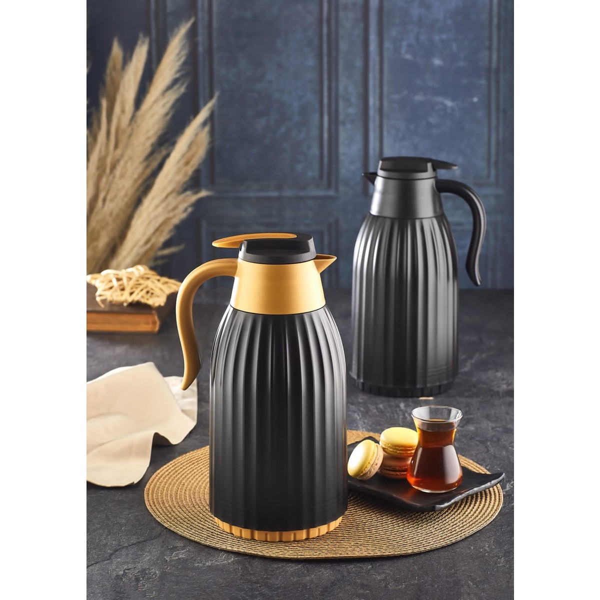 110000384696432.jpg Star Termos 1.5 Lt Oluklu Gövde Cam Termos - Görsel 1