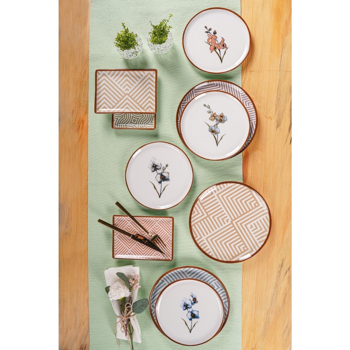 110000598733358.jpg Porland Azelya 18 Parça Kahvaltı Takımı 6 Kişilik Renkli Porselen Çiçek Desenli - Görsel 1