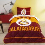 Taç Galatasaray Logo Tek Kişilik Yorgan Seti Taç Uyku Seti Yastık Hediye