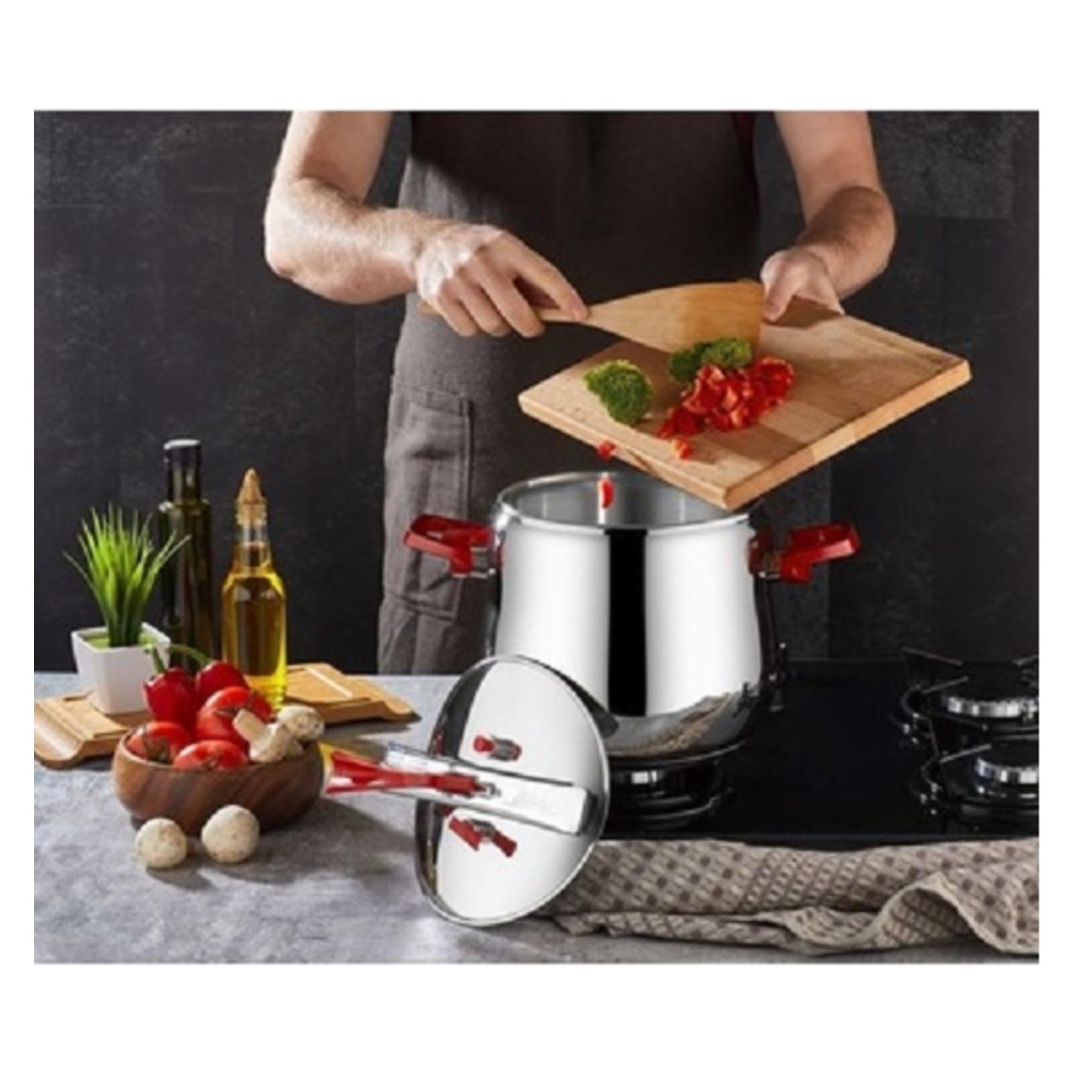 110000643195808.jpg Kahramanlar Klasik Düdüklü Tencere 14LT Kırmızı - Görsel 1