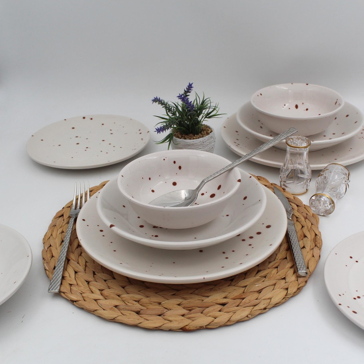 110000708541248.jpg Arna Porselen Point 24 Parça 6 Kişilik Yemek Takımı Karemel - Görsel 1