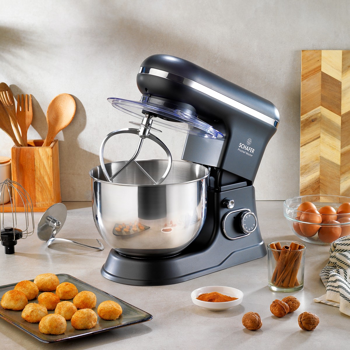 110000797467917.jpg Schafer Prochef Master Standlı Mikser 1500W, 5 L Paslanmaz Çelik Hazne, LED Ekranlı, 6 Hız Ayarlı, Gümüş Renk - Görsel 1