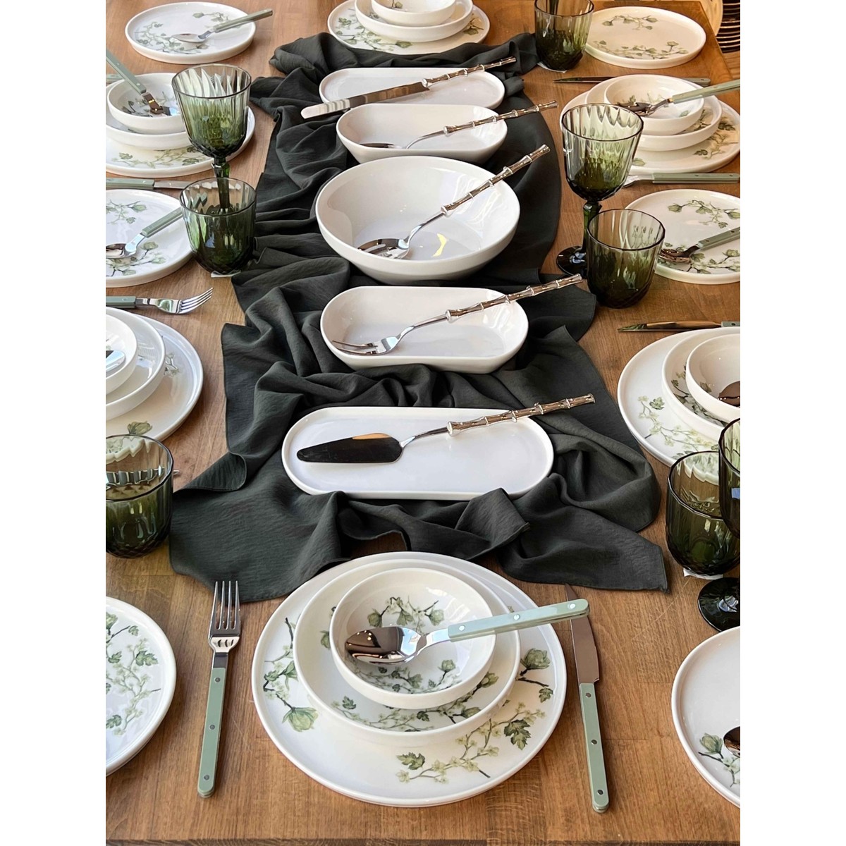 110000869083186.jpg Rossev Yemek Takımı Fresia 70 Parça 6 Kişilik - Görsel 1