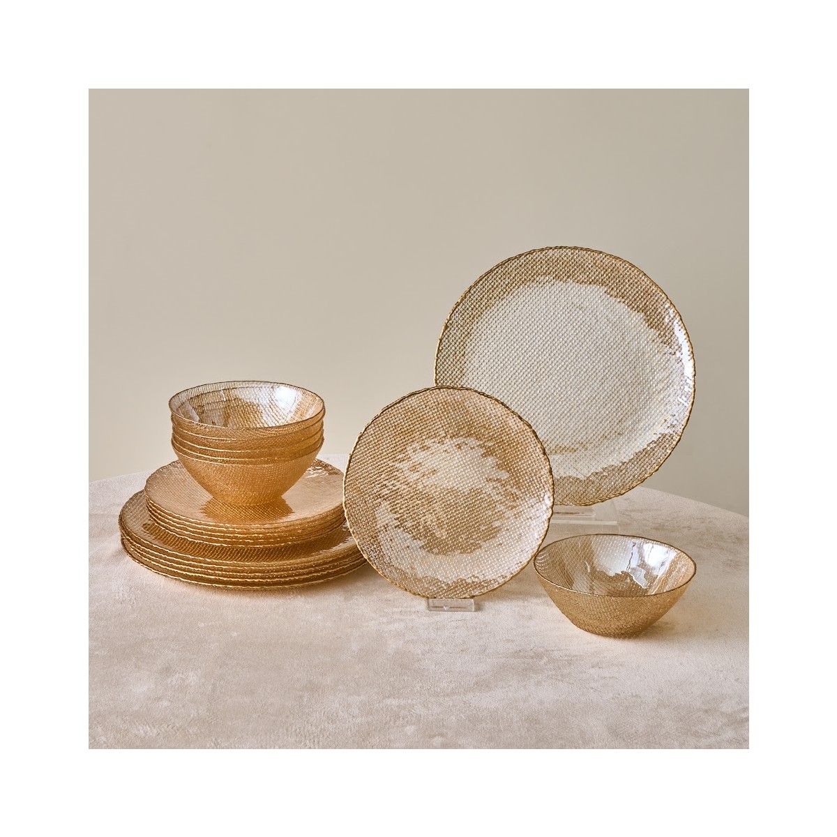 110000882208353.jpg Karaca Shine 18 Parça 6 Kişilik Kahverengi Yaldızlı Opal Cam Şık Tasarımlı Yemek Takımı - Görsel 1