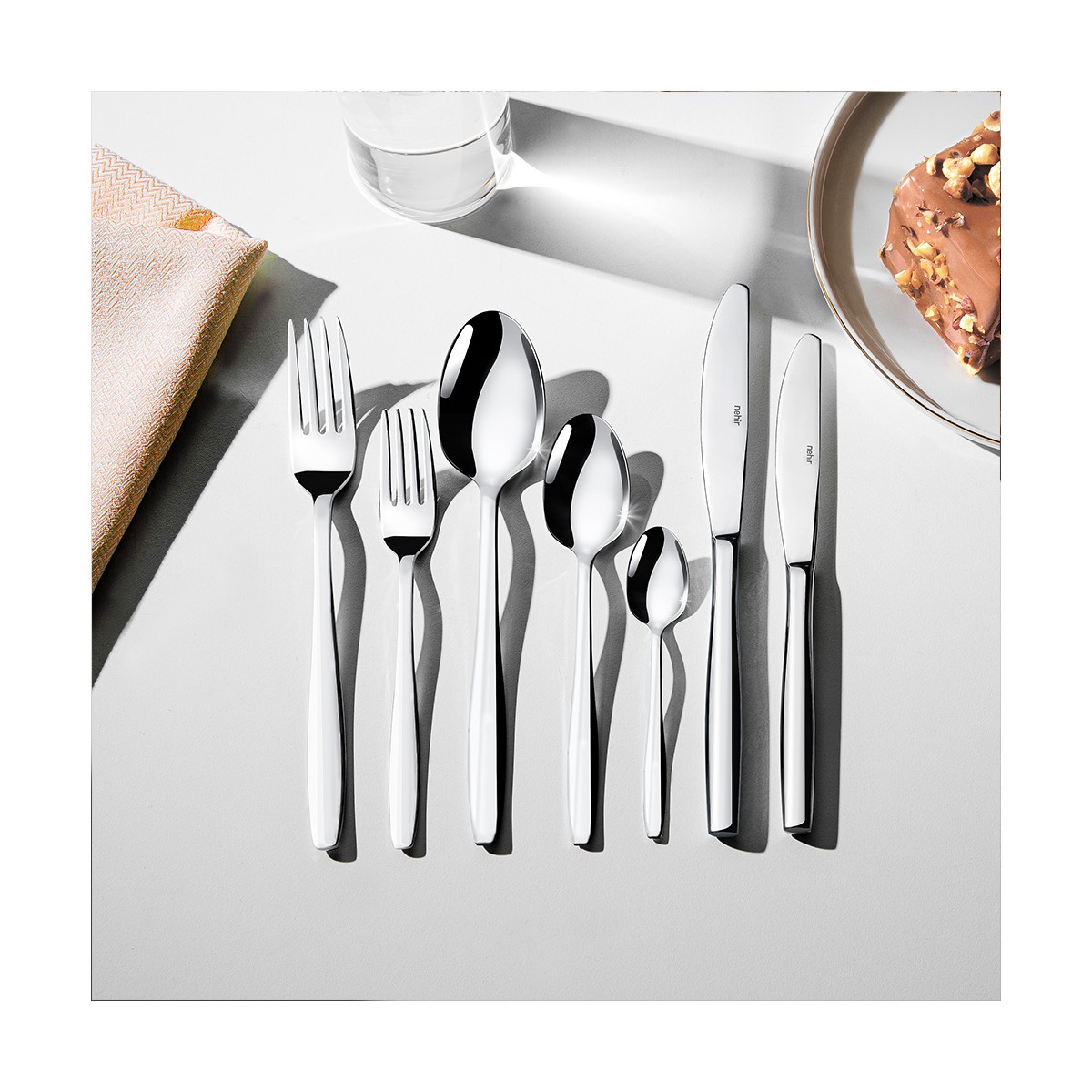 110000887632397.jpg Nehir Sahra Sade 12 Kişilik 89 Parça Kutulu Çatal Kaşık Bıçak Takımı - Görsel 1