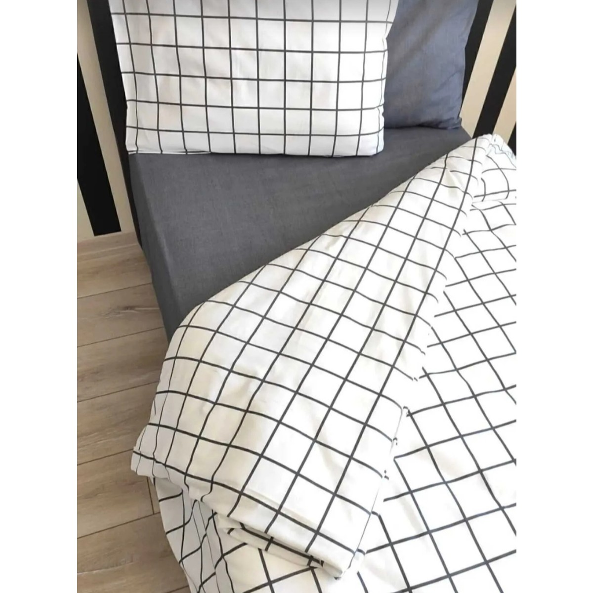 110000957217135.jpg Totem Çift Kişilik Desenli Nevresim Takımı Lastikli Çarşaf ve 2 Adet Yastık Kılıfı - Görsel 1