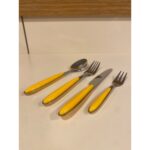 Plus Home Kaşık Çatal Bıçak Takımı 24 Parça Çelik Sarı Kulplu - Görsel 2