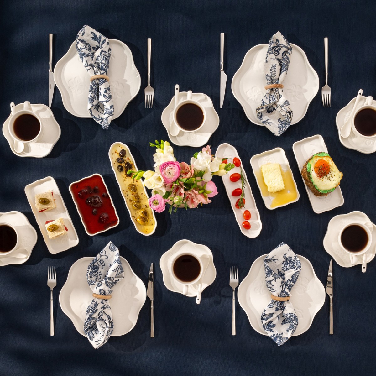 110000996609854.jpg Emsan Florist 30 Parça 6 Kişilik Porselen Kahvaltı Servis Takımı - Görsel 1