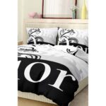 Dior Marka Nevresim Takımı Çift Kişilik Pamuklu Saten Kumaş 6 Parça 3D Dijital Baskı Duvet Cover Set Model No:44 - Görsel 4