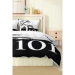 Dior Marka Nevresim Takımı Çift Kişilik Pamuklu Saten Kumaş 6 Parça 3D Dijital Baskı Duvet Cover Set Model No:44 - Görsel 5