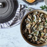 Le Creuset Döküm Demir Yuvarlak Güveç, Çakmaktaşı, 28CM, 6,7l - Görsel 5