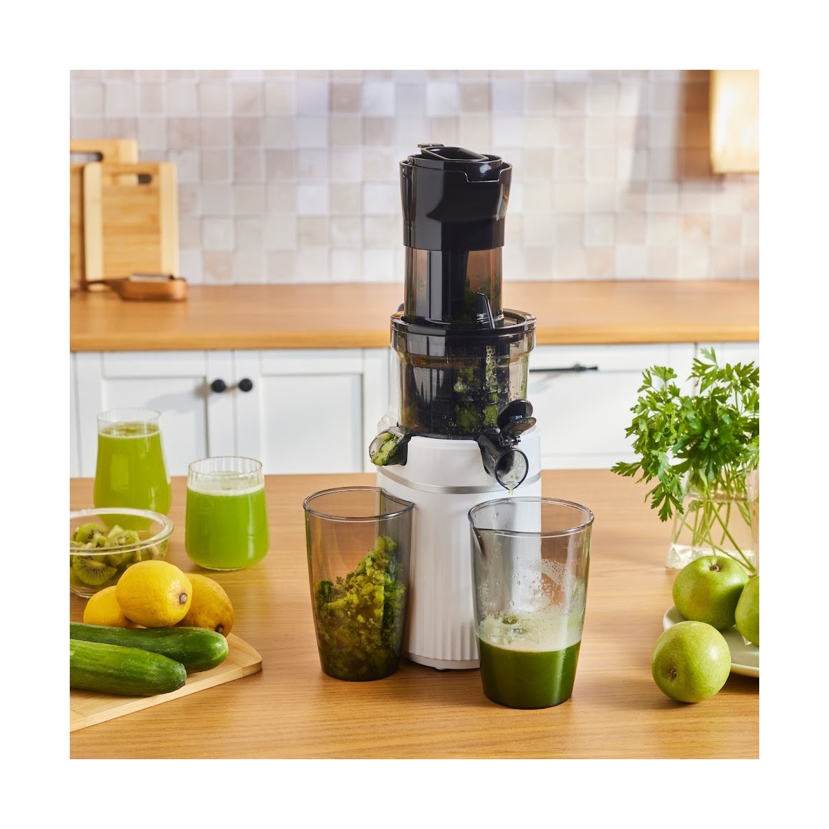 110001056895895.jpg Karaca Fresh Press Slow Juicer Yavaş Sıkım Katı Meyve Sıkacağı Cream - Görsel 1