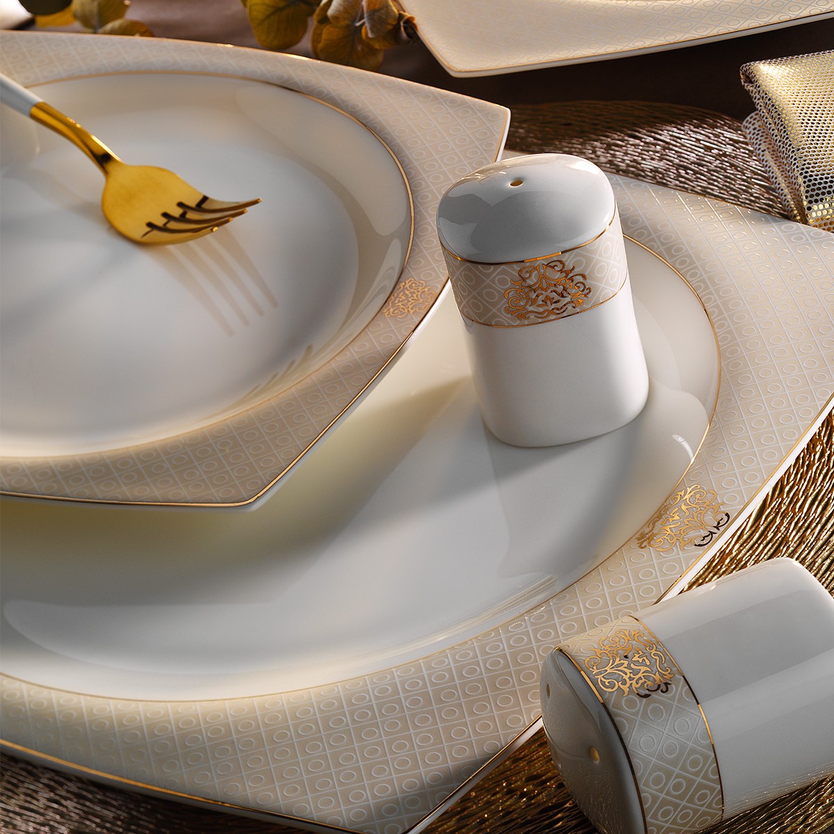 110001097807260.jpg Aryıldız Bone Square Petek 60 Parça 12 Kişilik Yemek Takımı - Görsel 1