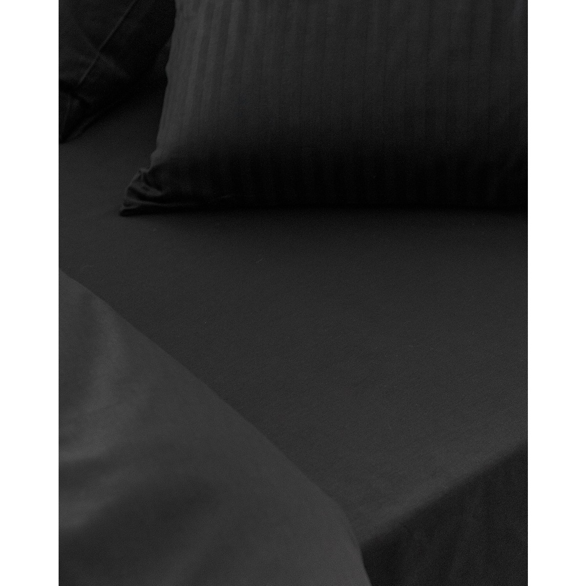 110001118398003.jpg Madame Coco Adrien Çift Kişilik %100 Pamuk Çizgili Kapaklı Nevresim Takımı - Siyah - Görsel 1