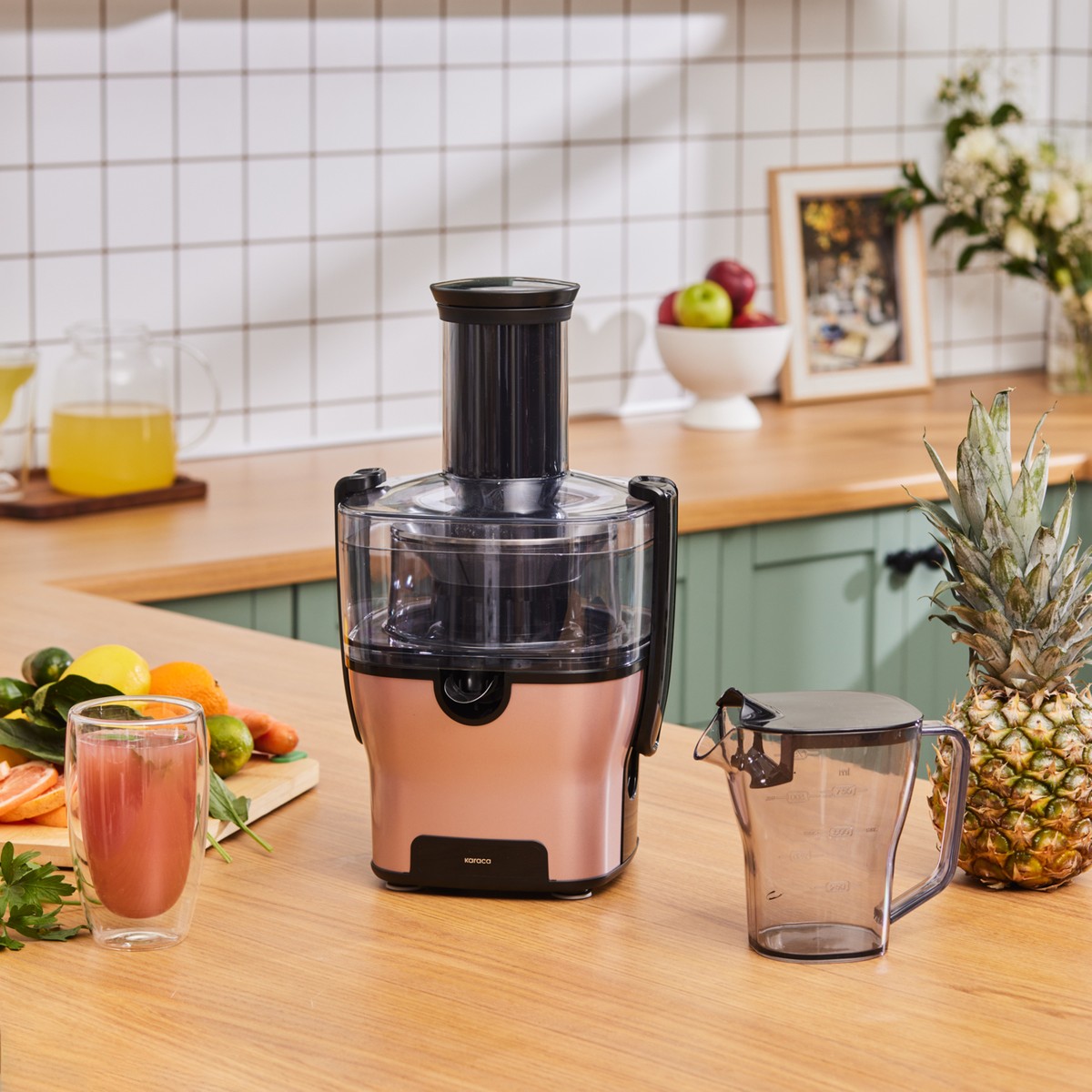 110001126615124.jpg Karaca Maxvit Katı Meyve Sıkacağı - Görsel 1