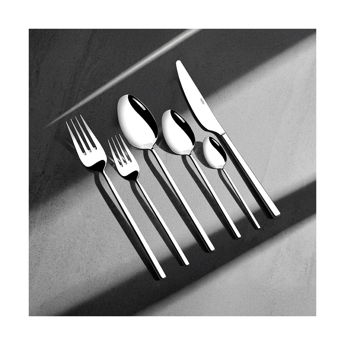 110001180869508.jpg Nehir Gloria Sade 12 Kişilik 72 Parça Kutulu Çatal Kaşık Bıçak Takımı - Görsel 1