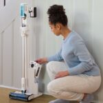 Shark Clean & Empty Auto-Empty Sistemli Şarjlı Dikey Süpürge 1,3 L - Görsel 5