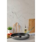 Kılıç 38 cm Kapaklı Tava - Yufka Börek Balık Kızartma Bazlama - Ekstra Büyük - Görsel 2