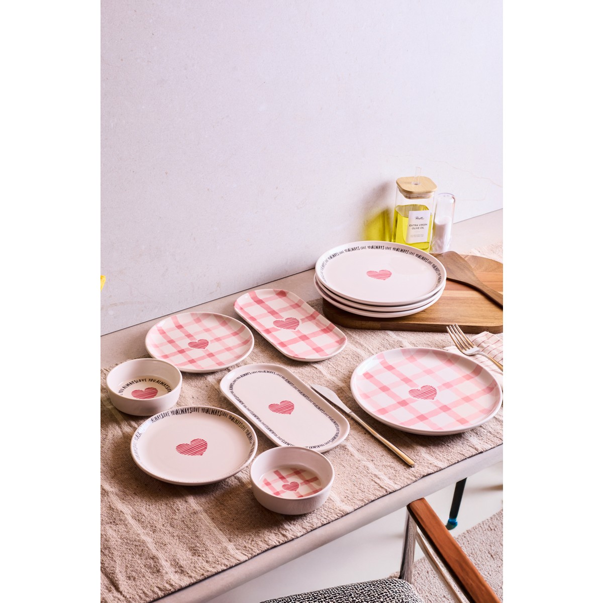 110001221050051.jpg Perotti Hearts 10 Parça 4 Kişilik Kahvaltı Takımı - Görsel 1