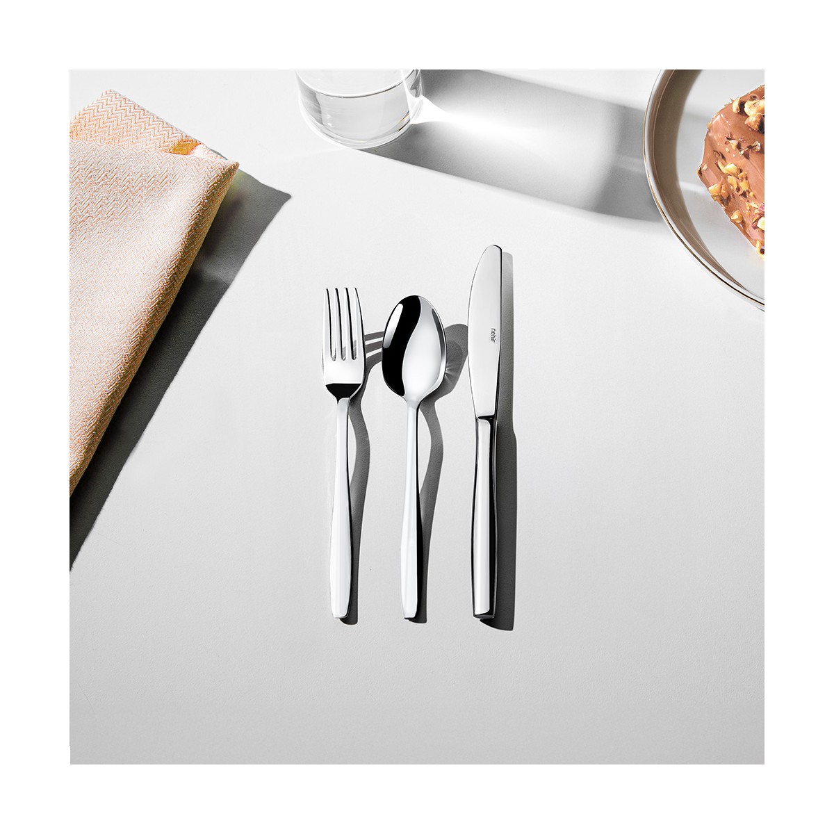 110001223912643.jpg Nehir Sahra Sade 6 Kişilik 18 Parça Tatlı Çatal Kaşık Bıçak Takımı - Görsel 1