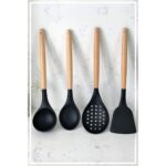 Siyah Silikon Bambu Saplı 4'lü Mutfak Servis Seti, Şık ve Kullanışlı Tasarım