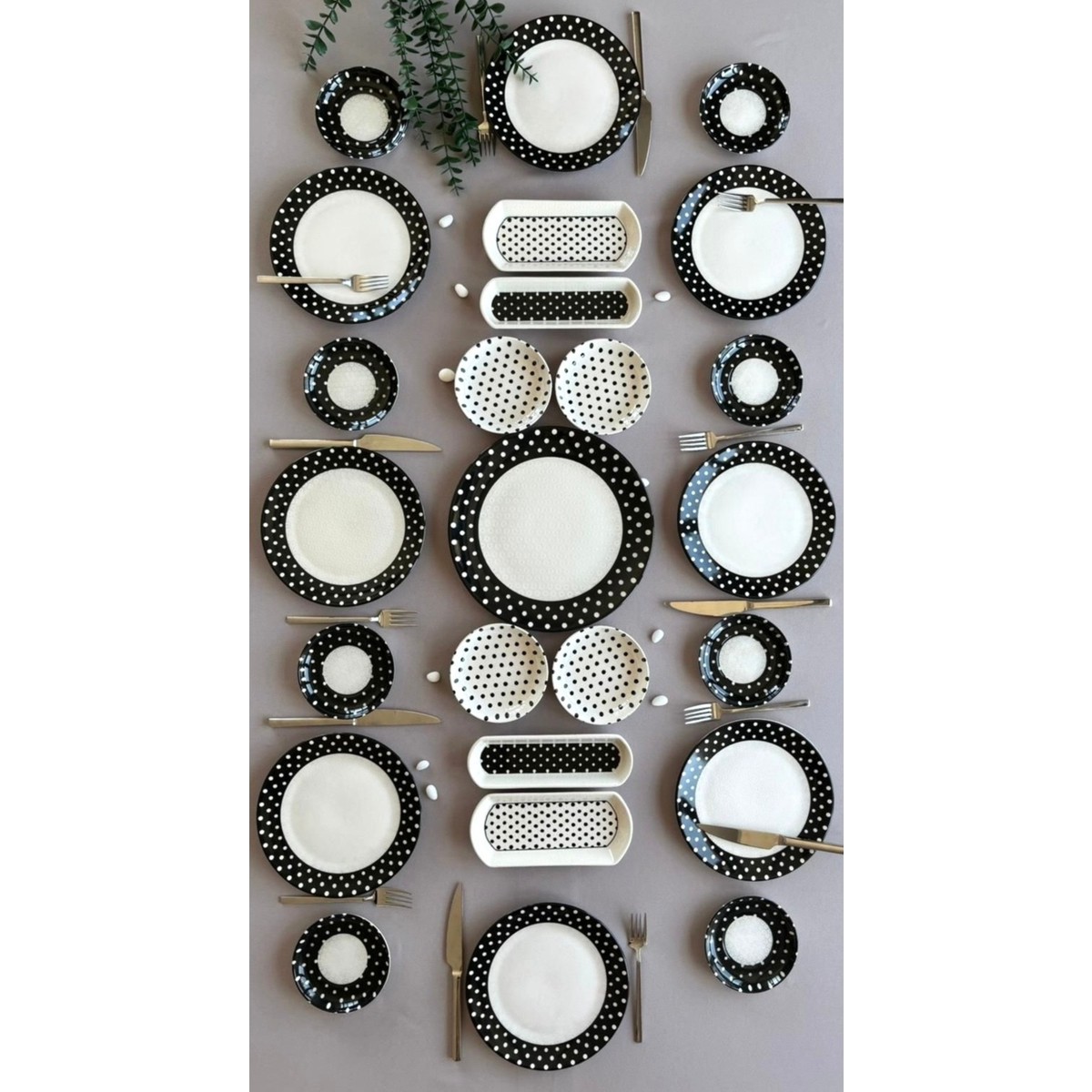 110001226991004.jpg Yiğit Seramik Züccaciye Elegance Puantiye 8 Kişilik 25 Parça Kahvaltı Takımı - Görsel 1