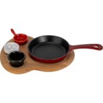 Lava Döküm Yuvarlak Kızartma Tavası Yekpare Saplı Kayın Ahşap Altlık. ÇAP(Ø)16CM. (Bu Ürüne Sos Kapları Dahil Değildir)-Bordo