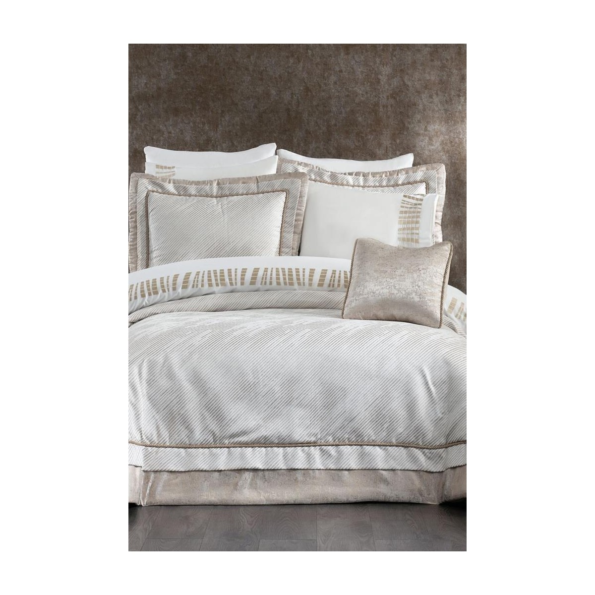 110001230318599.jpg Çeyiz Diyarı Serenity Jakarlı 10 Parça Çeyiz Seti Krem - Görsel 1