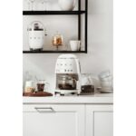 SMEG DCF02WHEU BEYAZ FİLTRE KAHVE MAKİNESİ