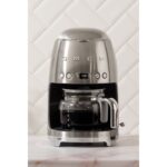 Smeg 50'S Style Retro Paslanmaz Çelik Filtre Kahve Makinesi DCF02SSEU